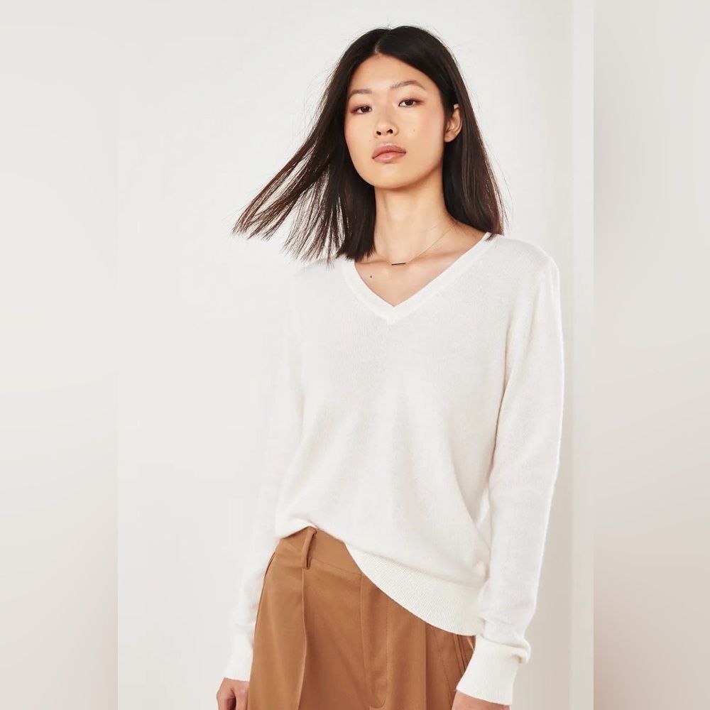 Quince Mongolian Cashmere V-neck Sweater Ivory NWT Small